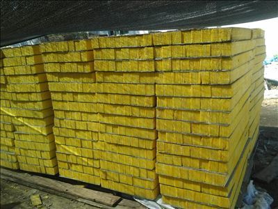 專(zhuān)業(yè)生產(chǎn)外墻阻燃巖棉保溫板廠(chǎng)家/市場(chǎng)報(bào)價(jià)_建筑材料欄目